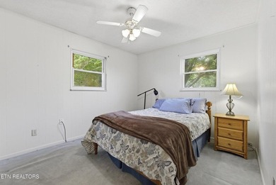 Lakefront Home with Private Dock, Boat Ramp, Sunroom & peaceful - photo 27