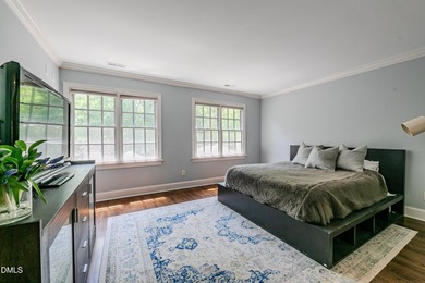 Nestled on a tranquil private street in the historic heart of - photo 30