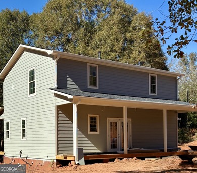 (private lake, pond, creek) Home For Sale in Commerce Georgia