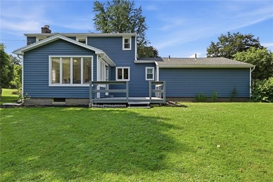 Welcome to 224 Warren Avenue, a beautifully maintained Colonial - photo 36