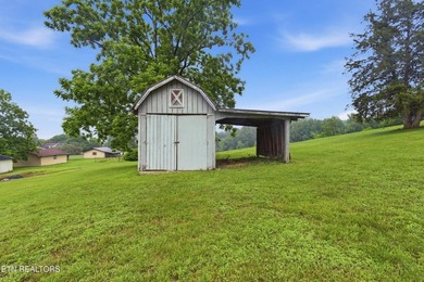 Lakefront Home with Private Dock, Boat Ramp, Sunroom & peaceful - photo 37