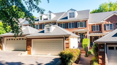 Nestled on a tranquil private street in the historic heart of - photo 44