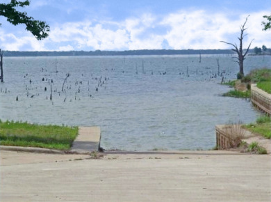PRIME Lake Fork Waterfront Lot has .815 deeded acre + Leaseback - photo 15