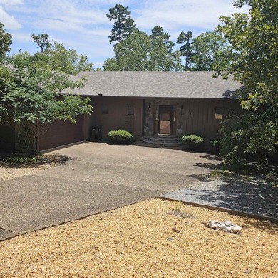 Lake Balboa Home For Sale in Hot Springs Village Arkansas