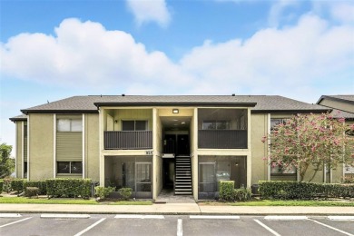 Lake Condo For Sale in Altamonte Springs, Florida