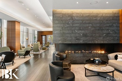 A rare turn-key offering of a fully furnished luxury residence - photo 27