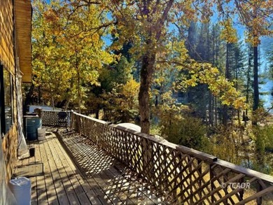 Two adjacent 1.5+ acre lots each with garden sites and solid - photo 28