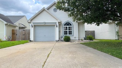 Welcome home to this beautifully maintained 3-bedroom, 2-bath - photo 1