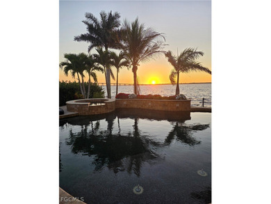 Extraordinary Caloosahatchee Riverfront Estate Modern waterfront - photo 49