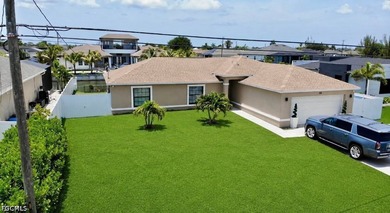 Discover Your Home in Paradise. This home on a serene freshwater - photo 1