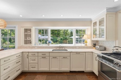 Nestled on a quiet street in Sag Harbor and only a quarter mile - photo 12
