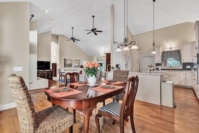 Beautiful Contemporary open floorplan @2,000 finished sq ft - photo 8