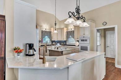 Beautiful Contemporary open floorplan @2,000 finished sq ft - photo 9