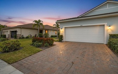 HOUSE IS NOW VACANT! Motivated seller.  This Villa has it all! - photo 46