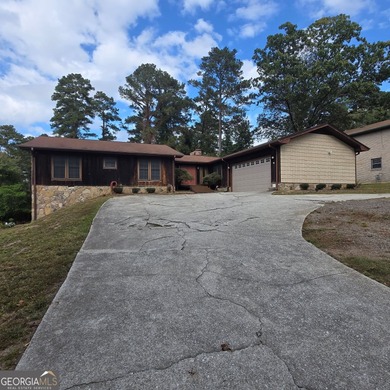Lake Home For Sale in Conyers, Georgia