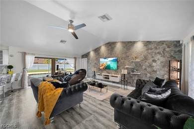Welcome to Your Suburban Paradise, a beautifully remodeled - photo 5