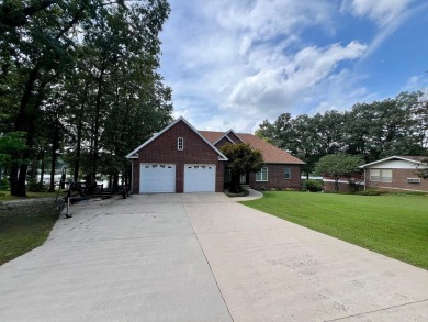 Lake Home For Sale in Horseshoe Bend, Arkansas