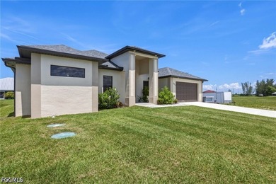 Built in 2024, this beautifully designed residence offers 2,366 - photo 5