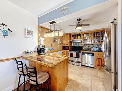 Perfect 2 bedroom 2 bath FURNISHED condo close to downtown - photo 11