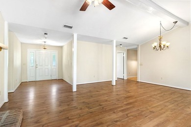 CALLING ALL INVESTORS!! This beautiful 3BR/3BA golf course home - photo 16