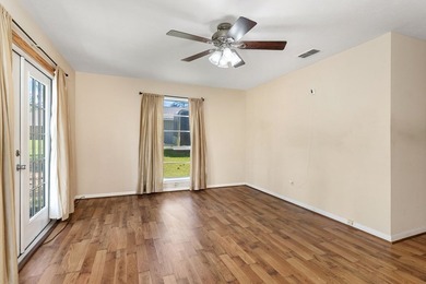 CALLING ALL INVESTORS!! This beautiful 3BR/3BA golf course home - photo 19