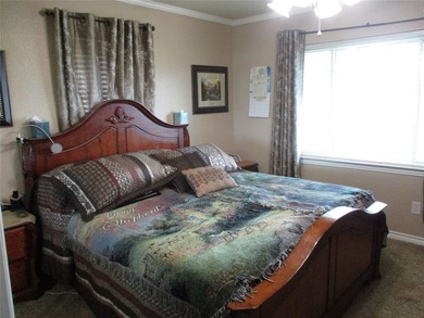 Welcome to a Rare Find, ready for you to move into and start - photo 19