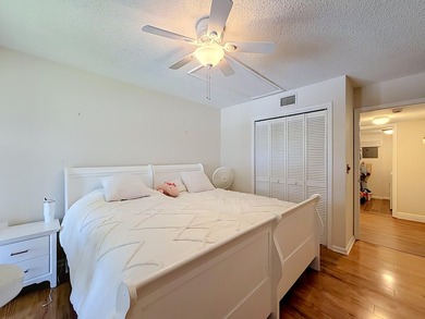 Perfect 2 bedroom 2 bath FURNISHED condo close to downtown - photo 24
