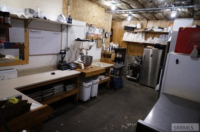 BUSINESS ONLY - NO REAL ESTATE Favorable lease, just renewed - photo 26