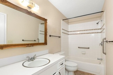 CALLING ALL INVESTORS!! This beautiful 3BR/3BA golf course home - photo 27