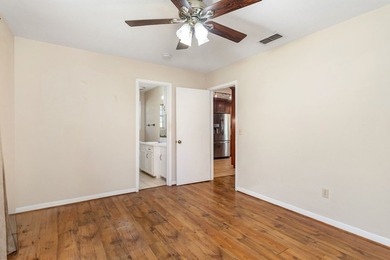 CALLING ALL INVESTORS!! This beautiful 3BR/3BA golf course home - photo 29