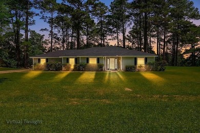 CALLING ALL INVESTORS!! This beautiful 3BR/3BA golf course home - photo 31
