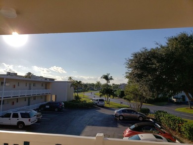 THIS ONE IS FOR YOU! Located in a comfortable community. Great - photo 1