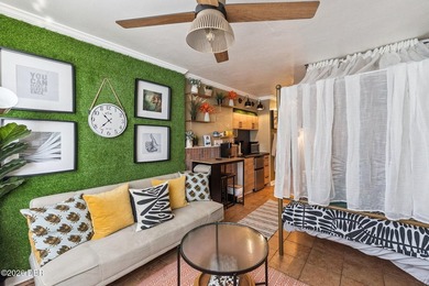 Turnkey, fully furnished, and already operating as a successful - photo 3