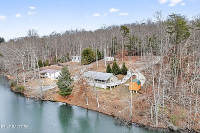 Indian Rock Lake Home Sale Pending in Crossville Tennessee