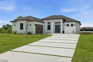 Experience contemporary waterfront living in this beautifully - photo 6