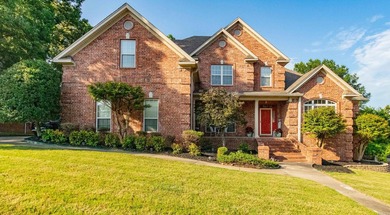 Welcome to this beautifully maintained home in the heart of - photo 1