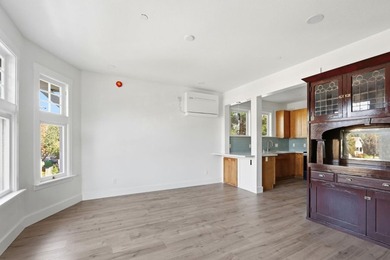 Downtown San Jose Charm Meets Modern Living, Welcome to this - photo 2