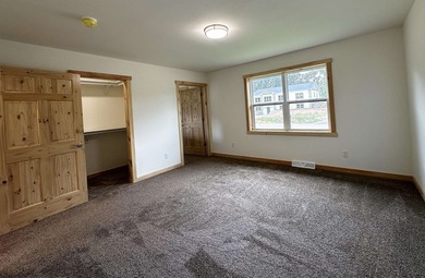 Exceptional New construction built with comfort, convenience and - photo 6