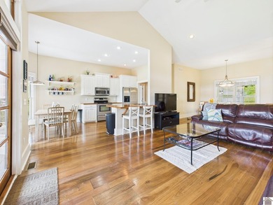 Experience lake living on Lake Barkley in the highly - photo 26