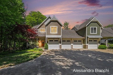 Beautifully updated and perfectly positioned as a private - photo 1
