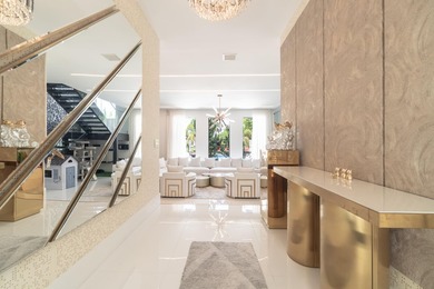 A RARE MODERN MASTERPIECE IN THE HEART OF PARKLANDpletely - photo 2