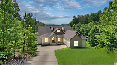 Experience lake living on Lake Barkley in the highly - photo 49