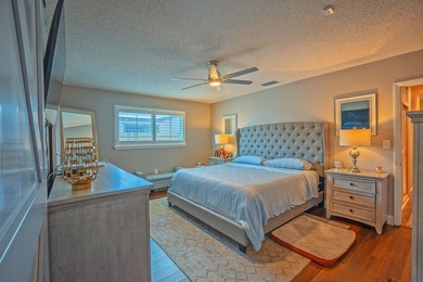 This beautifully maintained 4/2 pool home offers just under 2 - photo 6