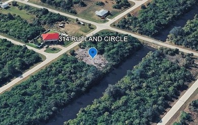 CLEARED CANAL LOT READY FOR YOUR DREAM HOME! This exceptional - photo 1