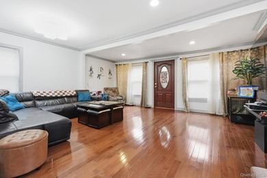 Beautiful Single Family House located within a block from Guy R - photo 5