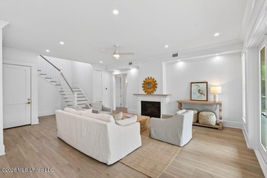 Stunning waterfront property with beautiful views of the Bay of - photo 13