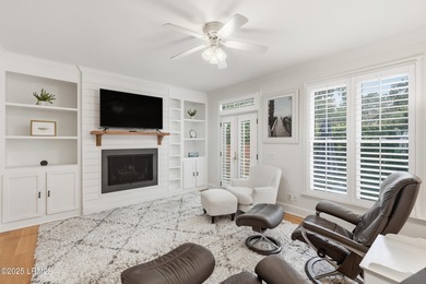 Enjoy refined Lowcountry living in this beautifully updated - photo 14