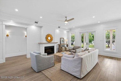 Stunning waterfront property with beautiful views of the Bay of - photo 14
