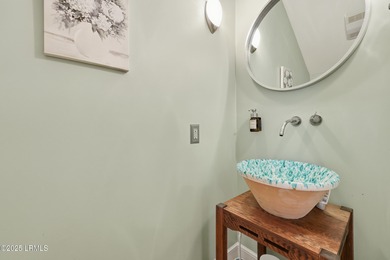 Enjoy refined Lowcountry living in this beautifully updated - photo 18