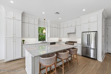 Stunning waterfront property with beautiful views of the Bay of - photo 19
